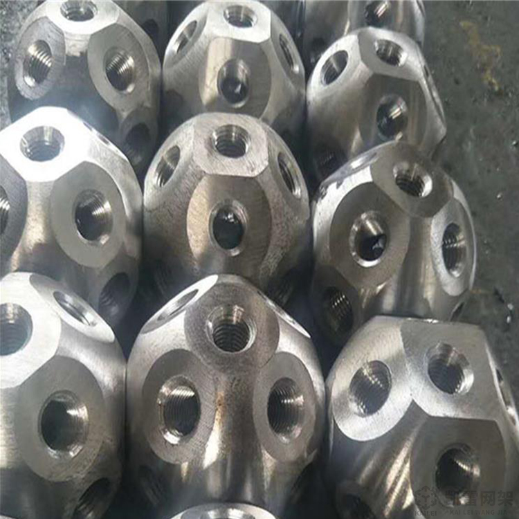 津南螺栓球网架加工安装方法